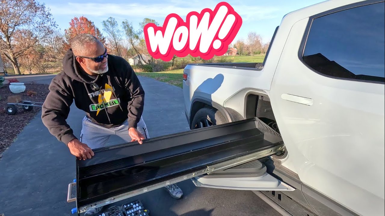 😍Установка и обзор выдвижной полки для туннеля Rivian R1T Gear