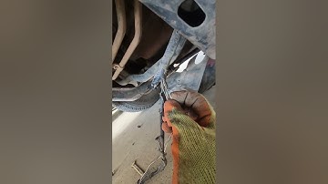 #howto fix Battery warning light showing  on  dash  but alternator  is  charging 🤔? #Tips #tutorial 