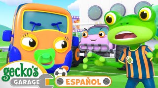 Juego Limpio de Fútbol |  Garaje de Gecko | Carros para niños | Vídeos educativos