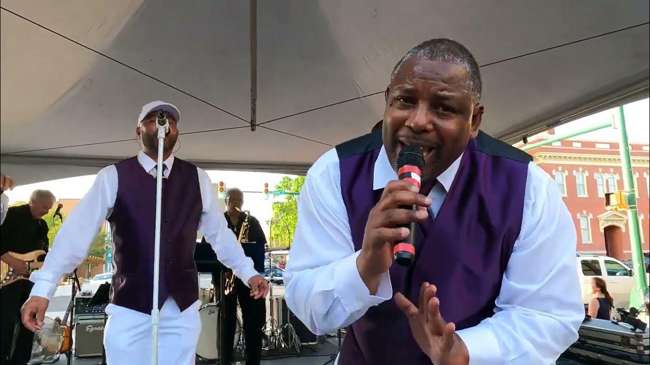 "I Can't Help Myself" feat. Legacy Motown Revue [Music on Main Monroe