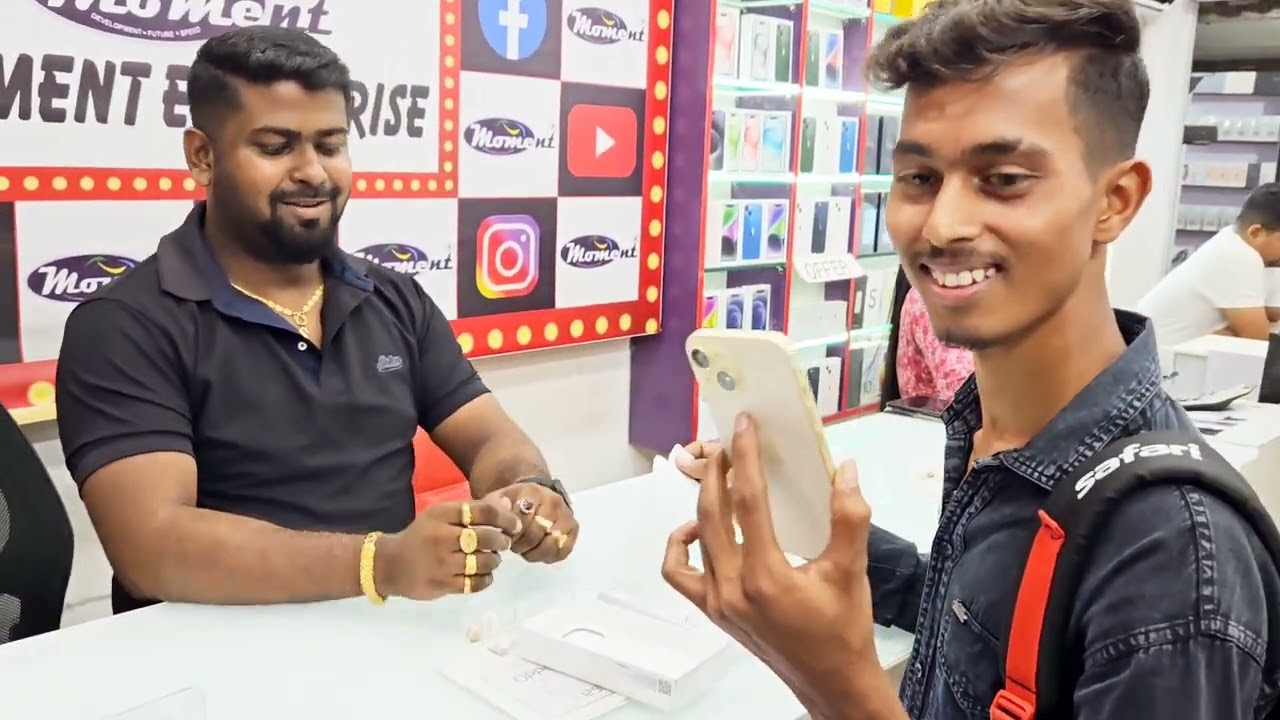Diwali Fun Moment ke Sang. Assured Gift with Every Purchase. Apple Authorised Store in Siliguri.