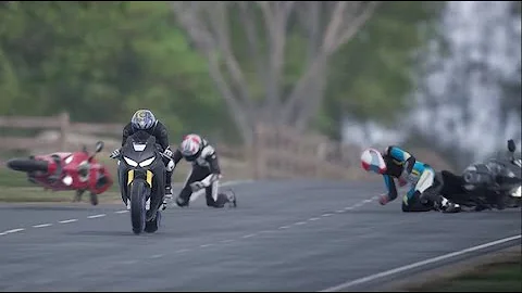 HORRIBLE HIGH SPEED CRASH
