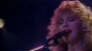 Stevie Nicks, Bob Welch, Fleetwood, Chris McVie    Gold Dust Woman     (Live 1981) Shortened Version