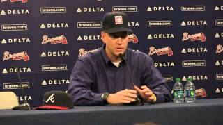 Tom Glavine speaks to the press