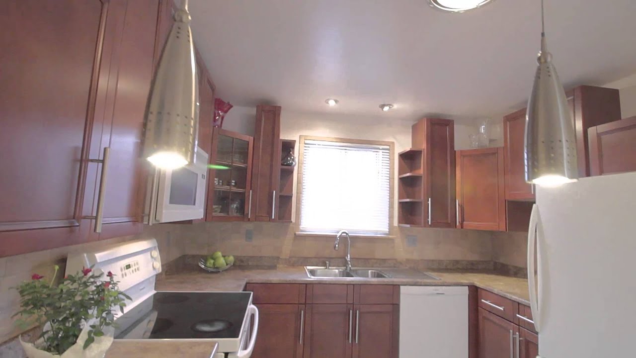 Unit 10 - 19 Centennial Park Rd, Etobicoke