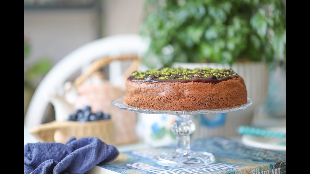 Yaban Mersinli Çikolatalı Pratik Cheesecake Tarifi Yaban Mersinli Çikolatalı Pratik Cheesecake Tarifi