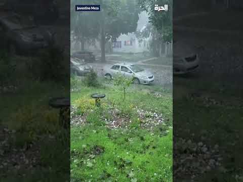 بر د بحجم كرات التنس يضرب مدينة أميركية