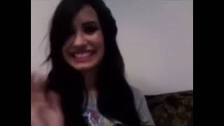 Stan Twitter Memes-Demi Lovato Saying Hi Fatty