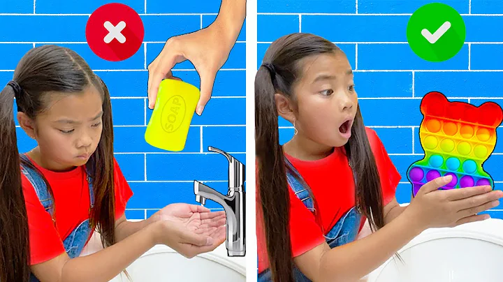 Emma and Ellie Play with Pop It Toys | Lyndon Tran...