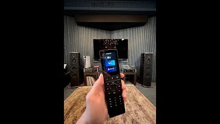 Универсальный программируемый пульт Crestron с нашим фирменным интерфейсом!