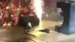 Murat Dalkılıçın Sahnede Kaza Geçirdi Yerin Dibine Girdi