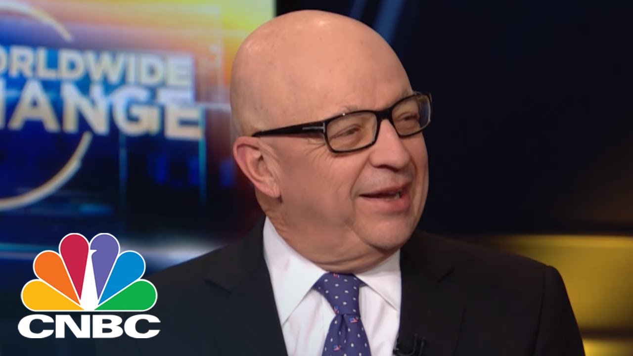 Jan Kniffen Talks About Sears Ongoing Struggles | CNBC