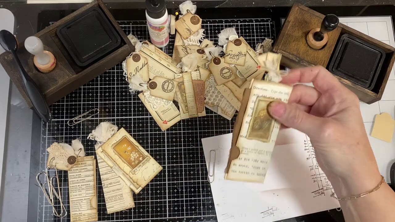 Paper clips pocket; scrap buster item.