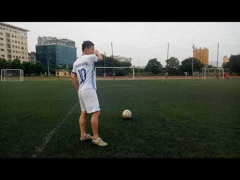 HƯỚNG DẪN KỸ THUẬT SÚT BÓNG XOÁY BẰNG MÁ TRONG(HAY CỨA LÒNG) . HỌC VIỆN BÓNG ĐÁ PHỦI