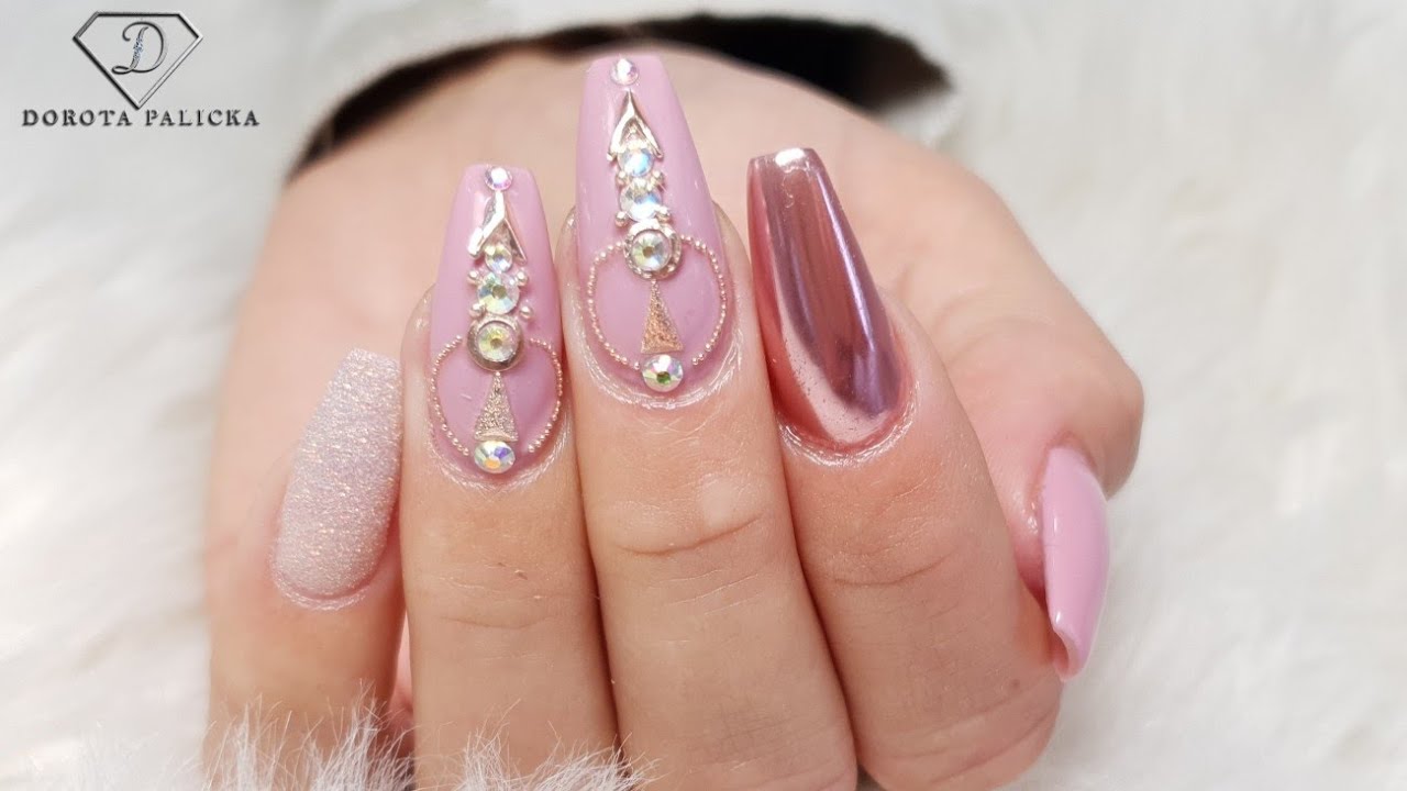 9. Pink and Rose Gold Coffin Nails - wide 8