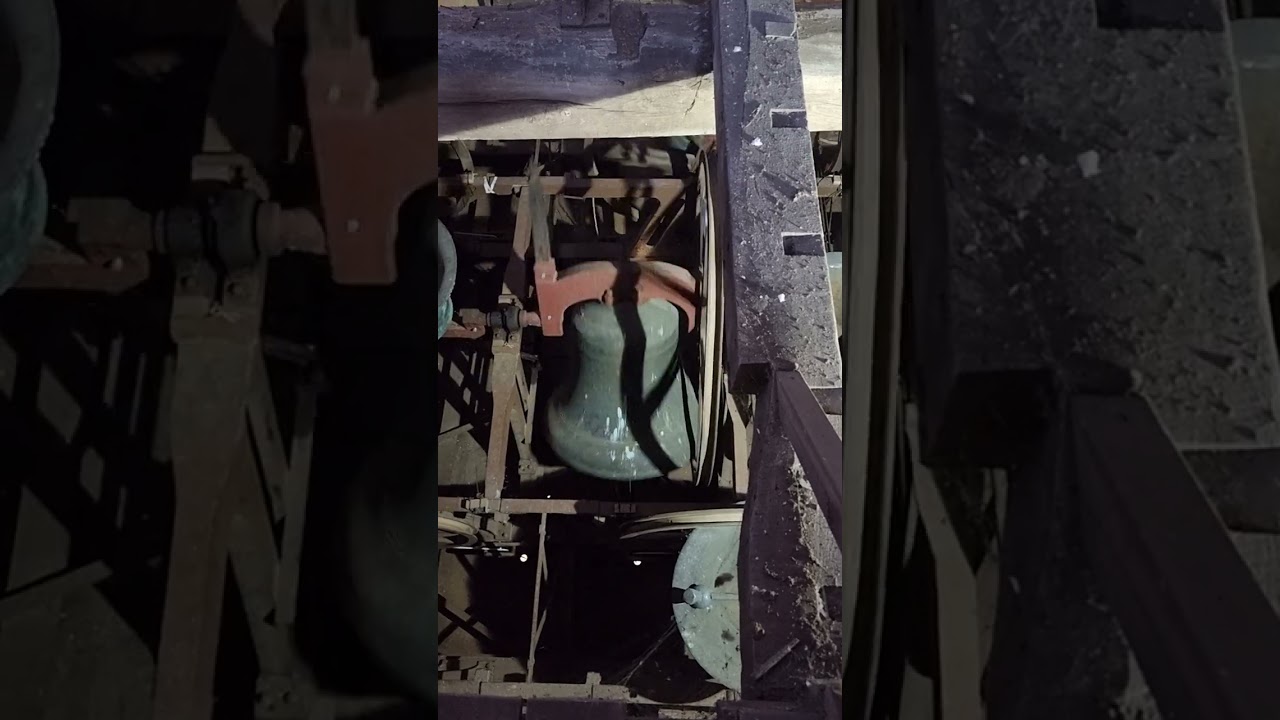 Two Dereham bells ringing up