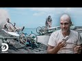 Pila de basura en el mar les da gran ventaja | Ed Stafford: Contra Todos | Discovery En Español