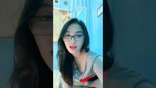 Mango Live Hot Julia Seksi CD Merah | Julia Mango Live Hot Goyang Barbar