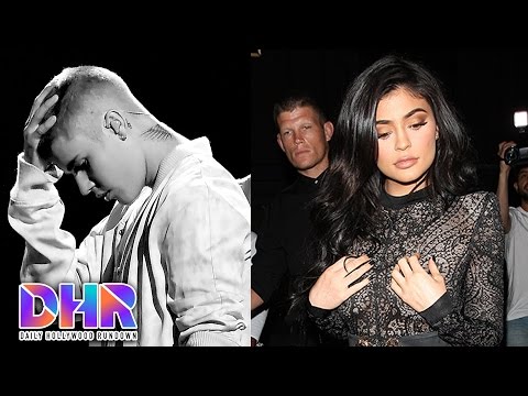 Video: Vòng Hông đẹp Nhất Hành Tinh: Kylie Jenner Diện Bộ Jumpsuit Da Báo Khiến Mạng Xã Hội Ngỡ Ngàng