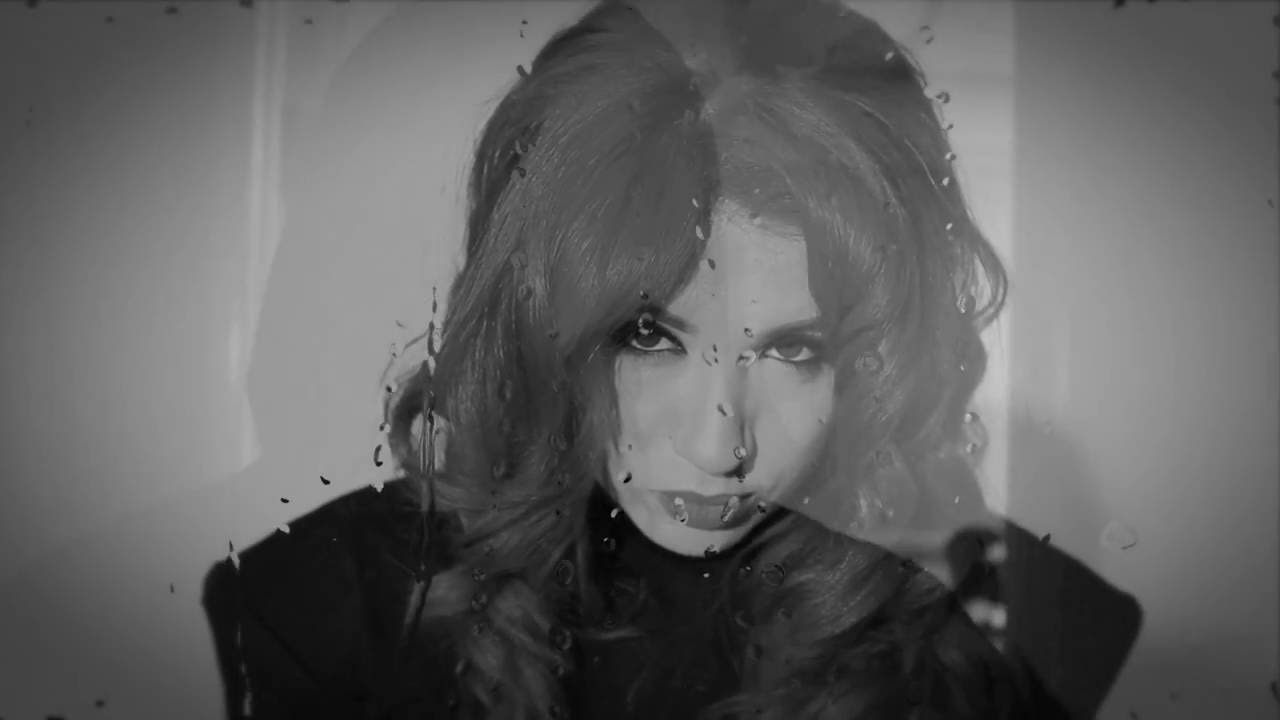 The Batch - Things Change (Music Video) ft. Kireena bekijken op YouTube