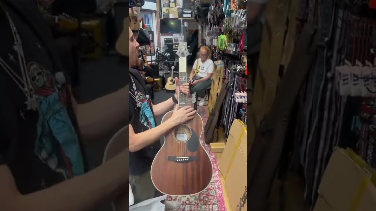 Would you play this beauty? Unboxing the PRS SE P20 Tonare