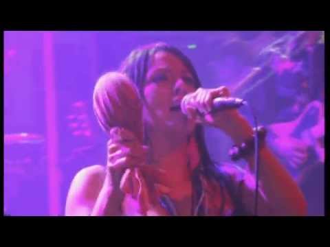 La Linea - Lila Downs y La Misteriosa en Paris