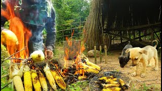 How To Grill Corn In Forest Delicious / Primitive Technology Grill Corn  / Easy Grill Corn