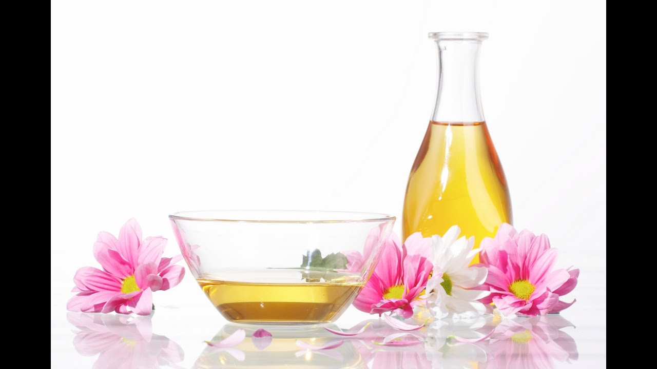 How to Make the Mix for the Oil Cleansing Method Oily skin friendly