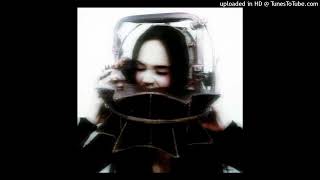 Vignette de la vidéo "Maggie Lindemann - you hold my love"
