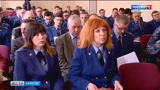 Необычное заседание по проблемам обманутых дольщиков продолжается в Саратове Необычное заседание по проблемам обманутых дольщиков продолжается в Саратове