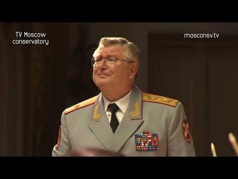 Video: In Die Ritme Van Die Binnehof In Moskou