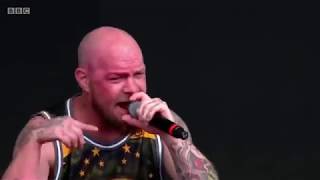 Five Finger Death Punch - Jekyll and Hyde (Live at Reading Festival 2016)