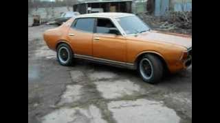 Cold start Datsun Bluebird-U with L16 engine.AVI