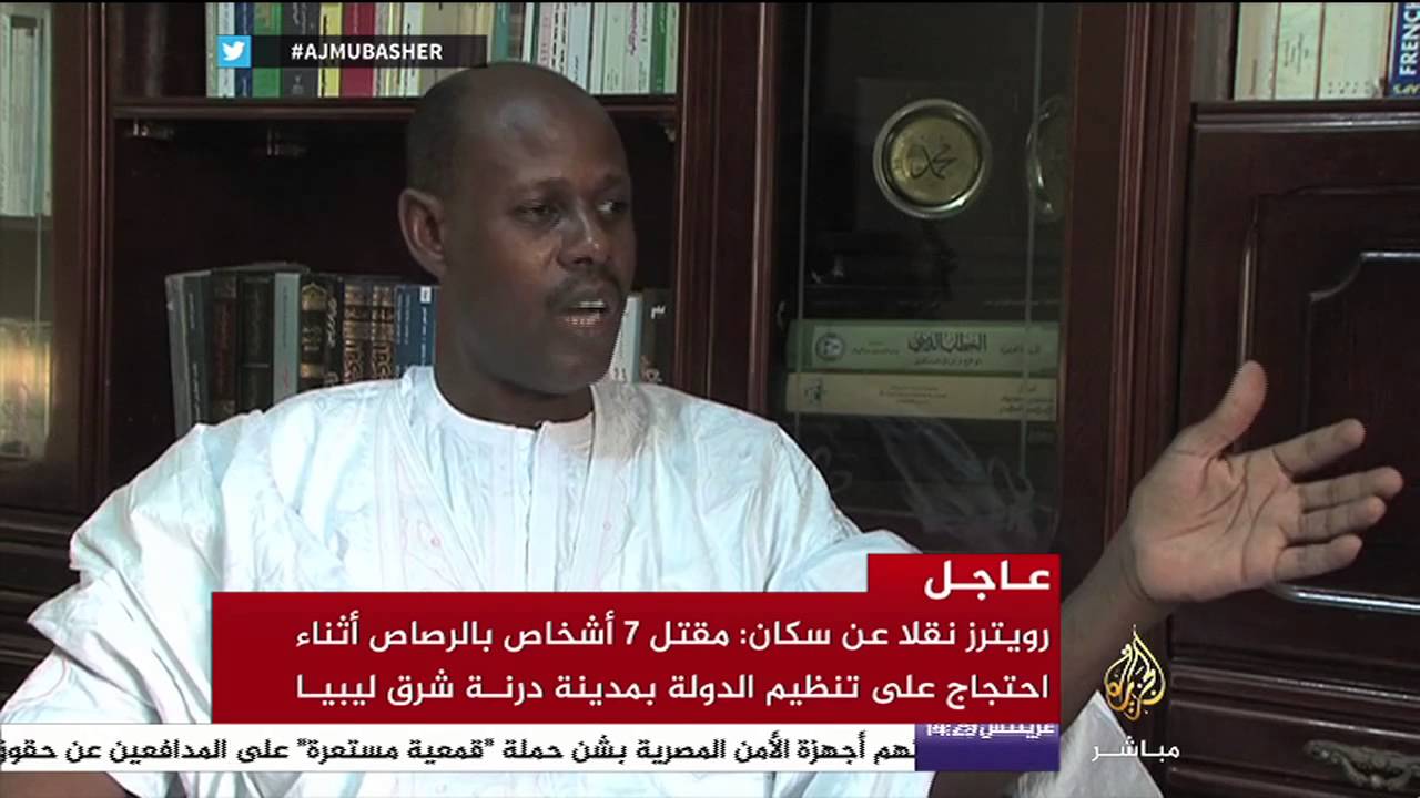 جولة في مكتبة البكاي ولد عبدالملك أستاذ الفلسفة في موريتانيا