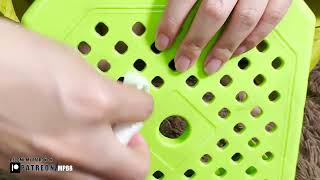 Clean the blue plastic chair