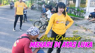 LAGU DANGDUT - MENARI DI ATAS LUKA - VERSI KECIMOL NEW SAMBA VOC.SUAER