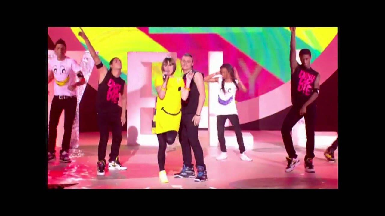 Yelle A Cause Des Garcons Lyrics English Yelle - "A cause des garçons" - Fête de la Chanson Française 2008 - YouTube