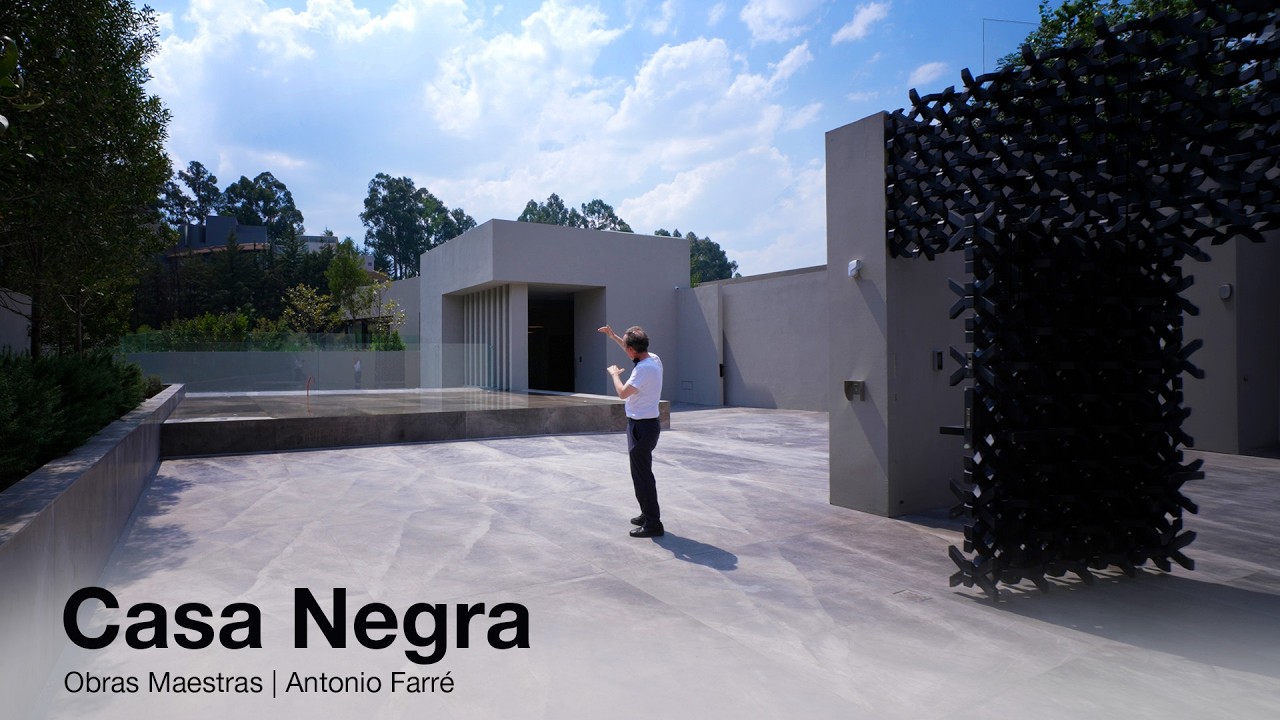 Casa Negra | Una Casa de Antonio Farré que Flota sobre la Barranca