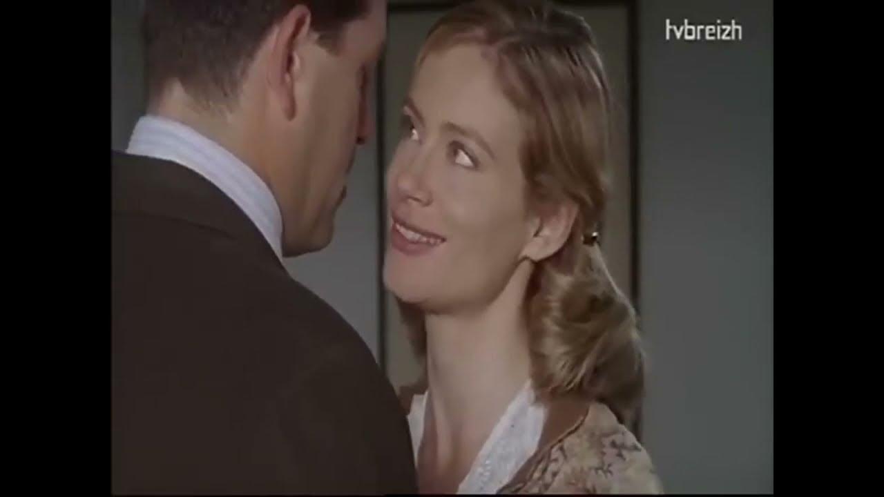 Agatha Christie Film Complet Youtube Tv5monde Episode 7 Le Flux et le Reflux - Hercule Poirot Film en Français - Agatha