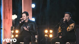 Video thumbnail of "Matheus & Kauan - Tem Moda Pra Tudo (Ao Vivo)"