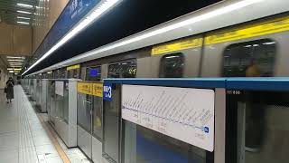 (1120530) 台北捷運板南線C321型往亞東醫院列車BL06新埔出站