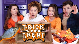 TRICK OR TREAT WHAT'S IN THE BOX FEAT. THE MERRELL TWINS & DAVID ALVAREZ!
