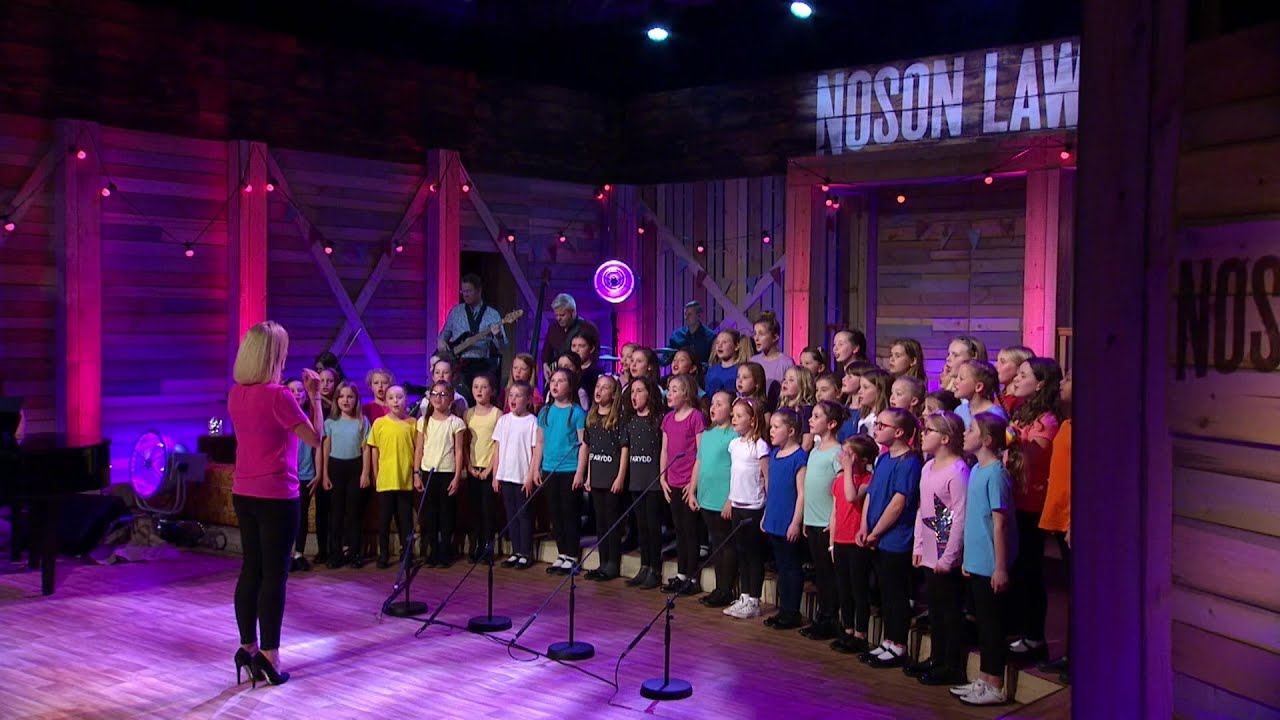 Côr Ysgol Gynradd Gymraeg Garth Olwg | Razzmatazz