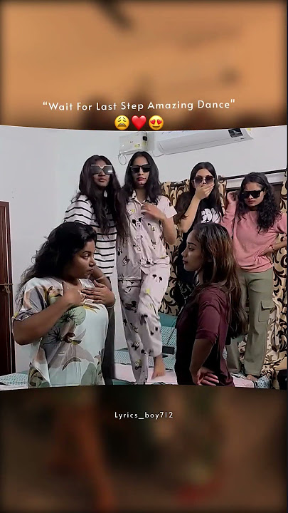 Nahi Kokila'Mota Bhabhi 😂 || Girls Funny Dance Performance || WhatsApp (Lyrics) Status ||