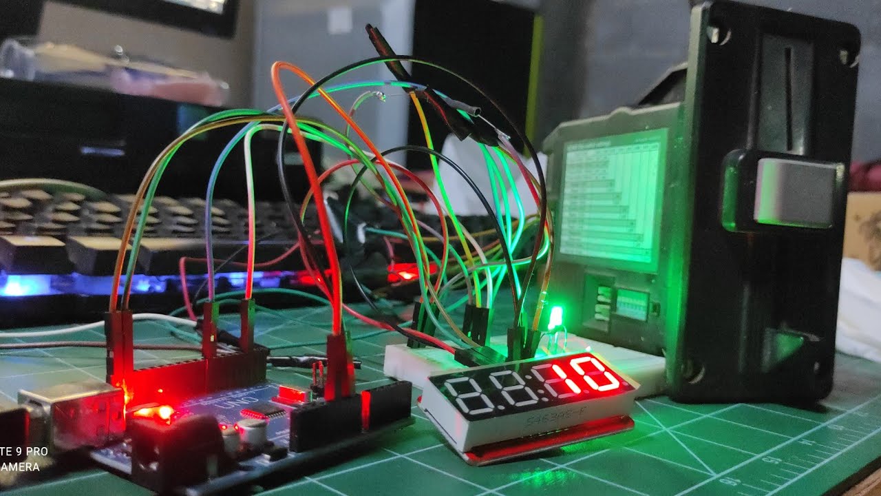 Arduino Uno ทำเครื่องหยอดเหรียญ Chat GPT เขียนโค๊ด - YouTube