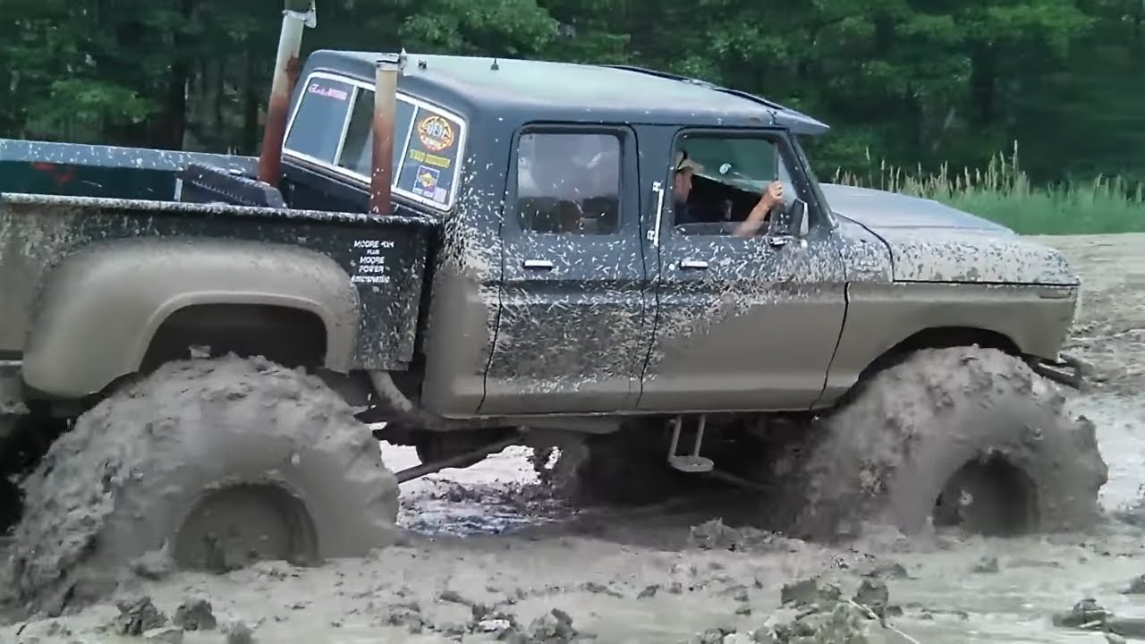 Ford 4x4 mudding trucks #4