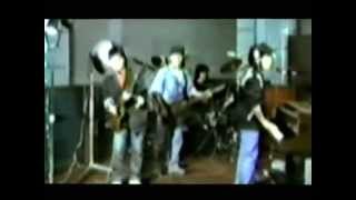 TAXI - VUELVE (Video Clip Oficial - Chimbote 1989) chords