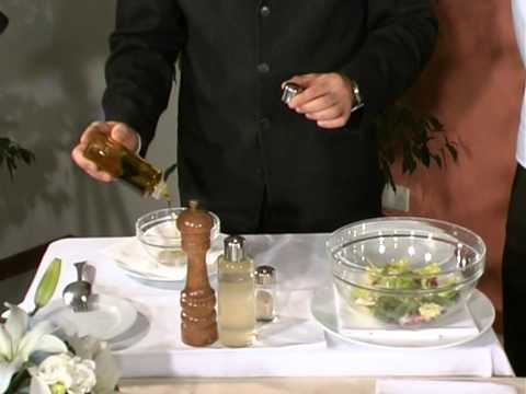 Video: Insalata Di Vinaigrette Classica - Ricetta Passo Dopo Passo Con Foto