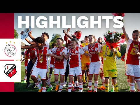 Late winner to secure the league title 🫡🏆 | Highlights Ajax O14 - FC Utrecht O14