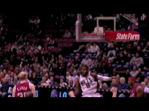 Terrance Williams one hand up and under dunk vs Los Angeles Clippers